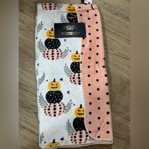 Rachel Halloween Pumpkin Blanket - White, Black, Orange, Pink